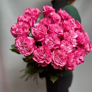 Букет из 25 Пионовидных роз