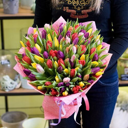 51 радужный микс тюльпанов